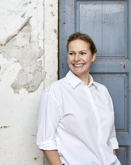 HELENE CHRISTINE SOFIE 077111333
